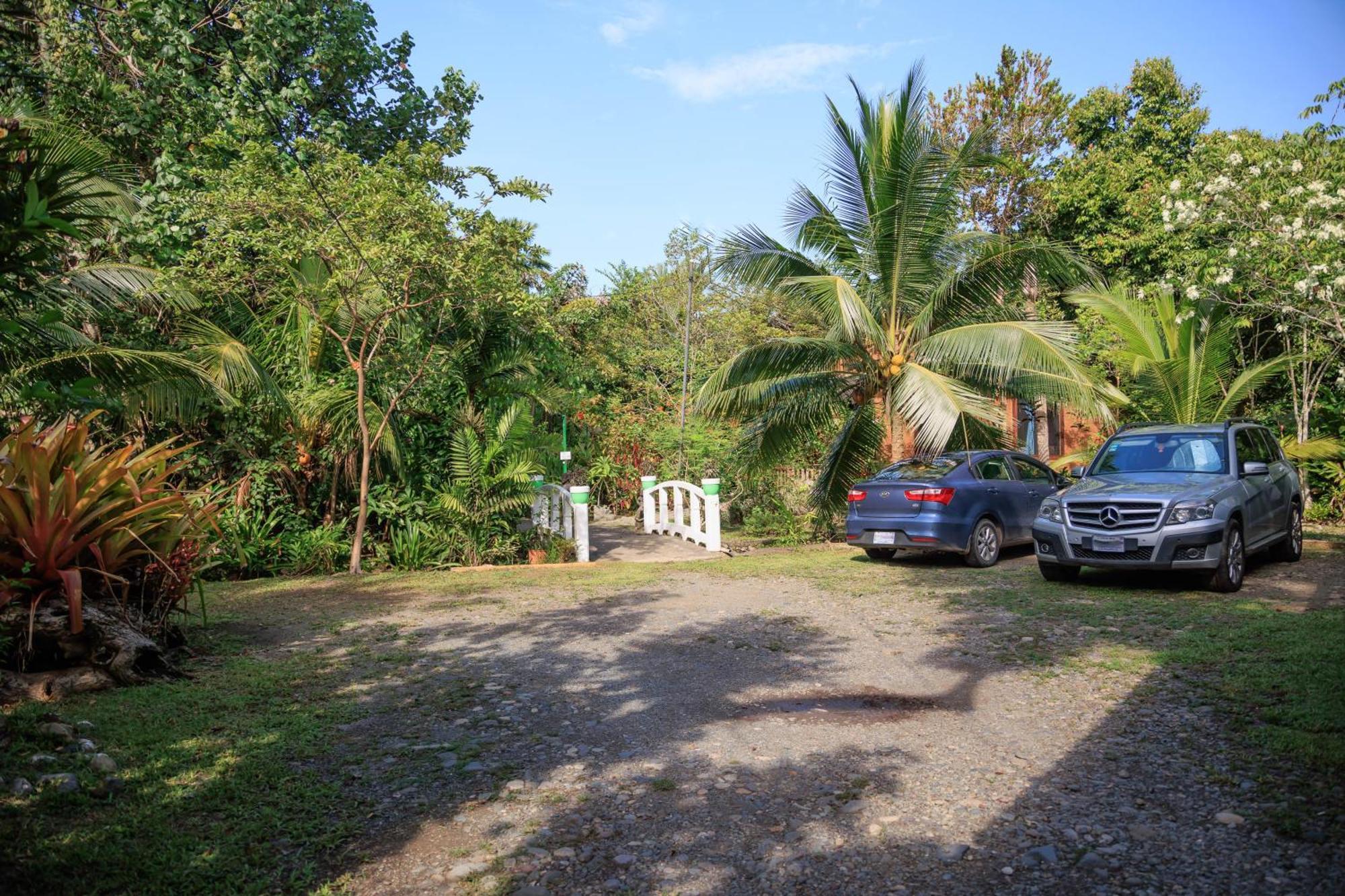 Bungalows Ache Cahuita Zewnętrze zdjęcie
