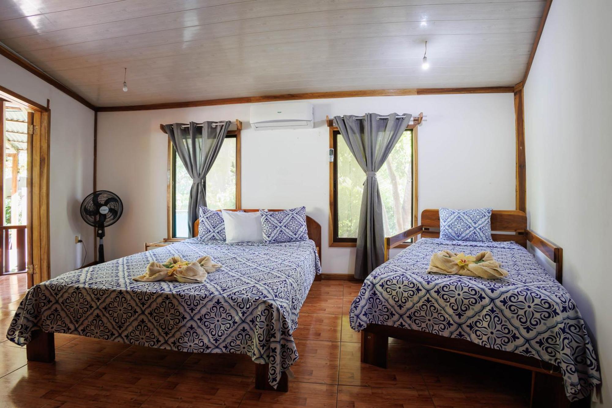 Bungalows Ache Cahuita Zewnętrze zdjęcie